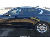 JAGUAR XE 25T PREMIUM SAJAD4FX7JCP28579 снимка