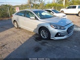 HYUNDAI SONATA SE 5NPE24AF9KH770956 снимка