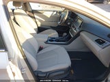 HYUNDAI SONATA SE 5NPE24AF9KH770956 снимка