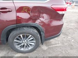 TOYOTA HIGHLANDER XLE 5TDJZRFH9JS845648 снимка