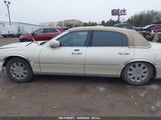 LINCOLN TOWN CAR CARTIER 1LNHM83W03Y601660 photo