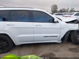 JEEP GRAND CHEROKEE ALTITUDE 4X2 1C4RJEAGXJC153479 снимка