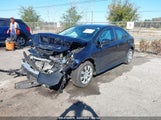 TOYOTA COROLLA LE 5YFEPMAE2NP303443 снимка