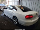 VOLKSWAGEN PASSAT 2.0L TDI SE 1VWBV7A33FC068227 photo