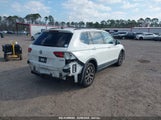VOLKSWAGEN TIGUAN 2.0T SE/2.0T SEL/2.0T SEL R-LINE/2.0T SEL R-LINE BLACK 3VV2B7AX4KM010071 снимка