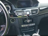 Mercedes-Benz E 350 WDDHF5KB1EA863216 снимка