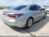 TOYOTA CAMRY LE 4T1C11AK2PU740955 снимка
