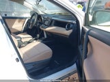 TOYOTA RAV4 XLE JTMRFREV0ED080916 снимка