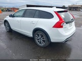 VOLVO V60 CROSS COUNTRY T5 YV4612HKXG1013445 photo