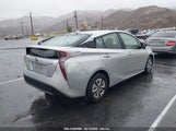TOYOTA PRIUS TWO JTDKBRFU1J3****** fotografie