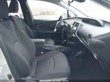 TOYOTA PRIUS TWO JTDKBRFU1J3****** fotografie