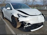 TESLA MODEL Y LONG RANGE DUAL MOTOR ALL-WHEEL DRIVE 7SAYGDEE1SA343429 fotografie