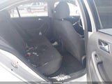 VOLKSWAGEN JETTA 2.0L S 3VW2K7AJ0FM355000 снимка