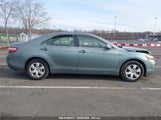 TOYOTA CAMRY LE V6 JTNBK46KX73016374 photo