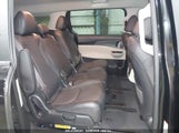 KIA CARNIVAL MPV LX SEAT PACKAGE KNDNB4H39R6341607 photo