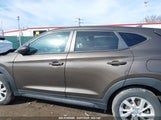 HYUNDAI TUCSON SE KM8J23A43KU008909 снимка