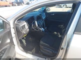 KIA RIO LX 3KPA24AD6NE458132 снимка