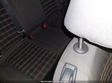 VOLKSWAGEN GTI 2-DOOR WVWFD71KX9W045609 fotografie
