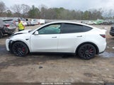 TESLA MODEL Y PERFORMANCE DUAL MOTOR ALL-WHEEL DRIVE 7SAYGDEF4RA278532 fotografie