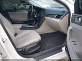 HYUNDAI SONATA SE 5NPE24AF8GH388523 снимка