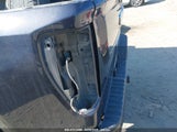 GMC SIERRA 1500 4WD SHORT BOX AT4 3GTUUEET3NG563018 снимка