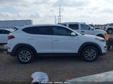 HYUNDAI TUCSON SE KM8J23A42JU684346 снимка