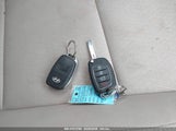 HYUNDAI TUCSON SE KM8J23A42JU684346 снимка