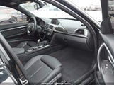 BMW 330I XDRIVE WBA8D9G57JNU67415 снимка