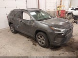 TOYOTA RAV4 XLE 2T3P1RFV9RC443714 снимка