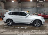 BMW X3 XDRIVE30I 5UX53DP08R9U72898 fotografie