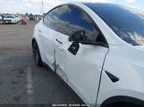 TESLA MODEL Y PERFORMANCE DUAL MOTOR ALL-WHEEL DRIVE 7SAYGDEF1NF559572 photo