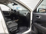 JEEP COMPASS LATITUDE 4X4 3C4NJDBB9KT754772 снимка