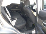 KIA SOUL + KNDJP3A57H7498115 снимка