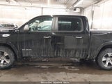 RAM 1500 LARAMIE 4X4 5'7 BOX 1C6SRFJT2NN348443 fotografie