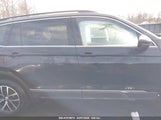 VOLKSWAGEN TIGUAN 2.0T SE/2.0T SE R-LINE BLACK/2.0T SEL 3VV2B7AX7MM050891 photo