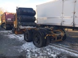 VOLVO VNL 4V4NC9UG1PN335682 снимка