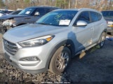 HYUNDAI TUCSON SEL KM8J33A48JU710915 снимка