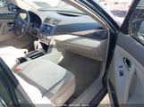 TOYOTA CAMRY LE 4T1BF3EK8AU526448 снимка