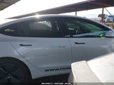 TESLA MODEL 3 LONG RANGE DUAL MOTOR ALL-WHEEL DRIVE 5YJ3E1EB1NF236969 fotografie