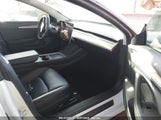 TESLA MODEL 3 LONG RANGE DUAL MOTOR ALL-WHEEL DRIVE 5YJ3E1EB1NF236969 fotografie
