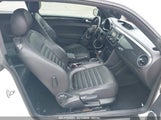VOLKSWAGEN BEETLE 2.0T TURBO 3VWVA7AT3CM650301 снимка