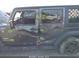 JEEP WRANGLER JK UNLIMITED SPORT S 4X4 1C4BJWDG7JL887936 fotografie