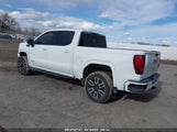 GMC SIERRA 1500 4WD SHORT BOX AT4 1GTPUEEL7NZ574956 снимка