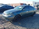 TOYOTA CAMRY LE 4T1BE32K55U012344 снимка