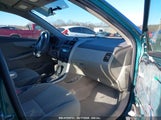 TOYOTA COROLLA LE 1NXBU4EE1AZ173945 снимка