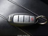 NISSAN ROGUE SV JN8AT2MVXHW014773 снимка