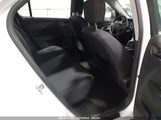CHEVROLET EQUINOX LS 2GNALBEKXD6117011 снимка