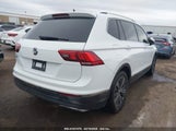 VOLKSWAGEN TIGUAN 2.0T SE/2.0T SEL/2.0T SEL R-LINE/2.0T SEL R-LINE BLACK 3VV3B7AX5KM013257 fotografie