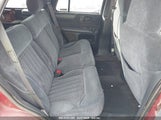 CHEVROLET BLAZER LS 1GNDT13W9XK138608 fotografie