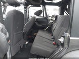 JEEP WRANGLER JK UNLIMITED SPORT S 4X4 1C4BJWDG3JL828513 снимка